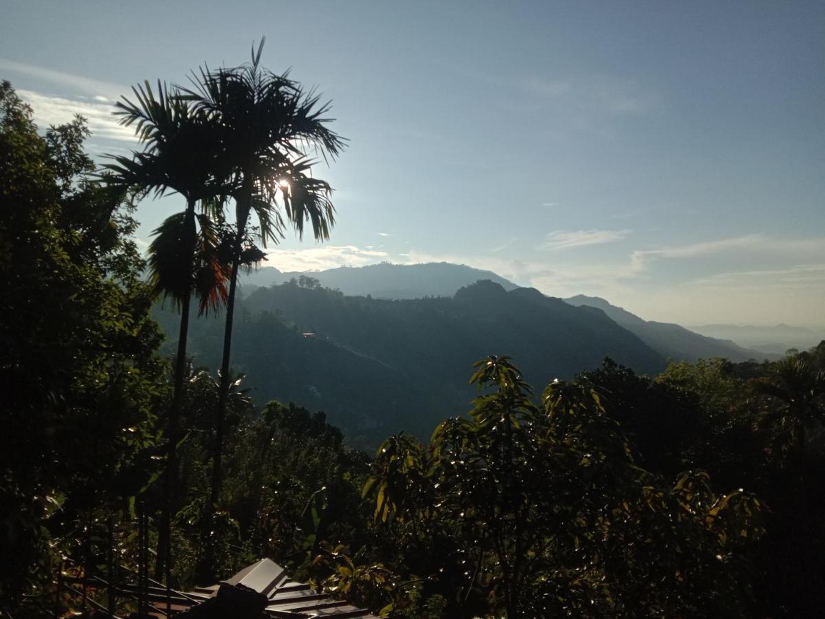 Charming View Homestay Ела Екстериор снимка
